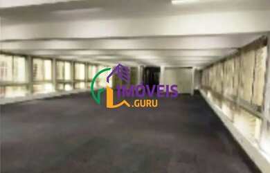 Imagem: O depósito possui 1 Vaga na garagem e 185m² de Área e está