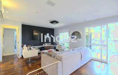 Imagem: O apartamento possui 3 Dormitórios, 3 Banheiros, 2 Vagas na