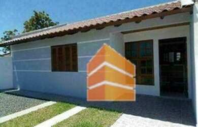 Imagem: A casa possui 2 Dormitórios, 2 Banheiros, 1 Vaga na garagem