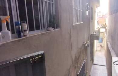 Imagem: A casa possui 5 Dormitórios, 4 Banheiros, 2 Vagas na garagem