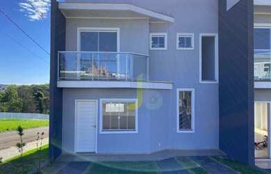 Imagem: A casa em condomínio possui 3 Dormitórios, 2 Banheiros, 2