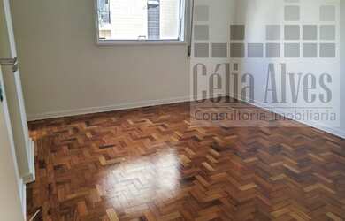 Imagem 5: Reformado, 3 dormitorios, garagem demarcada no Gonzaga - Santos - SP