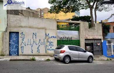 Imagem: O terreno possui 300m² de Área e está localizado em Centro