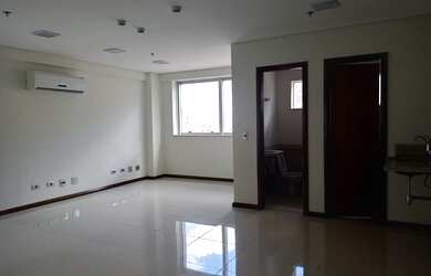 Imagem: O depósito possui 1 Vaga na garagem, 34m² de Área e está