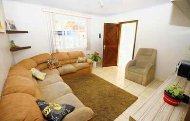 Imagem: A casa em condomínio possui 5 Dormitórios, 5 Banheiros, 5