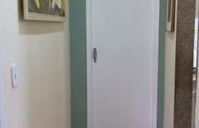 Imagem 5: Trindade/Casa 2 qts, 1 banh, 1 vaga. Condução na porta