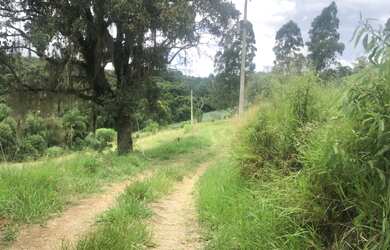 Imagem: O terreno possui 1.000m² de Área e está localizado em Centro