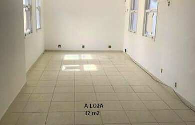 Imagem: O depósito possui 1 Vaga na garagem, 41m² de Área e está