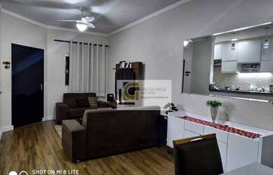 Imagem: A casa possui 4 Dormitórios, 3 Banheiros, 2 Vagas na garagem