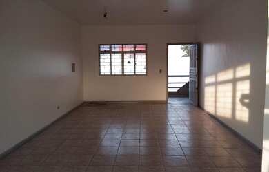 Imagem 2: Conjunto para alugar, 45 m² por R$ 900,00/mês - Novo Mundo - Curitiba/PR