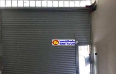 Imagem: O depósito possui 135m² de Área e está localizado em Vila