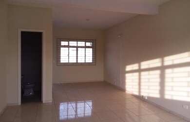 Imagem 5: Conjunto para alugar, 45 m² por R$ 900,00/mês - Novo Mundo - Curitiba/PR