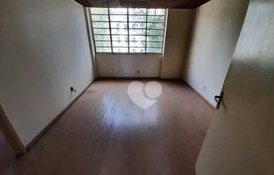 Imagem 3: Lopes Enjoy Vende Prédio com 6 vagas, 275 m² por R$ 990.000 - São Cristóvão...