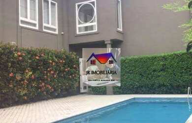 Imagem: A casa em condomínio possui 4 Dormitórios, 5 Banheiros, 3