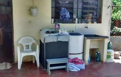 Imagem: A casa possui 3 Dormitórios, 2 Banheiros, 351m² de Área e