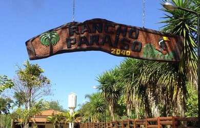 Imagem: A chácara possui 3300m² de Área, Churrasqueira e Área de