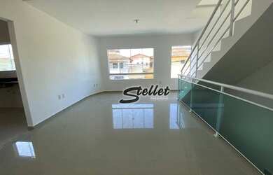 Imagem: A casa possui 2 Dormitórios, 3 Banheiros, 2 Vagas na garagem