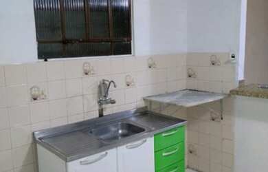 Imagem 1: Casa em área comercial