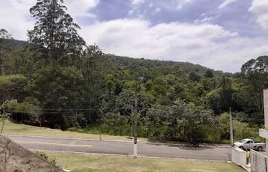 Imagem: O terreno possui 490m² de Área e está localizado em Tamboré