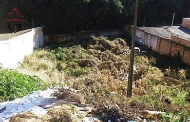 Imagem: O terreno à venda possui 1129m² de Área e está localizado