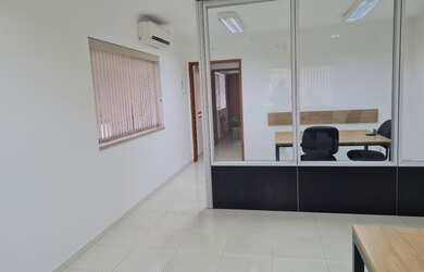 Imagem: O depósito possui 1 Vaga na garagem, 40m² de Área e está