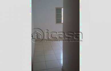 Imagem: A casa possui 2 Dormitórios, 1 Banheiro, 100m² de Área e