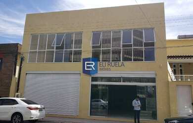 Imagem: O depósito possui 700m² de Área e está localizado em Praia