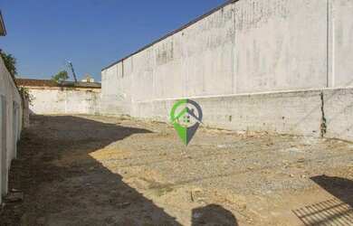 Imagem 2: Terreno amplo com 500 mts², 10x50mts² em boa localização de área...