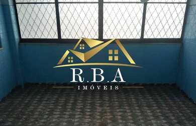 Imagem: A casa possui 3 Dormitórios, 1 Banheiro, 400m² de Área e