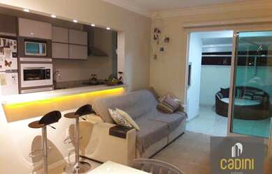 Imagem: O apartamento possui 2 Dormitórios, 2 Banheiros, 1 Vaga na