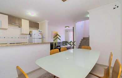 Imagem: A casa em condomínio possui 3 Dormitórios, 3 Banheiros, 1