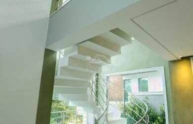 Imagem 14: Casa de luxo para venda no Condomínio Arujazinho I, II e III