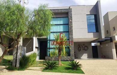 Imagem: A casa em condomínio possui 3 Dormitórios, 5 Banheiros, 4