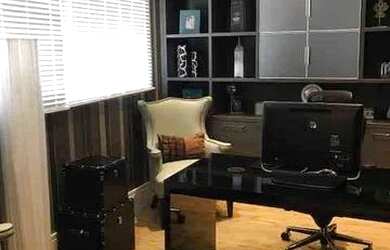 Imagem 7: Oportunidade. 804m² de Área, 2 Vagas na garageme4 Dormitórios