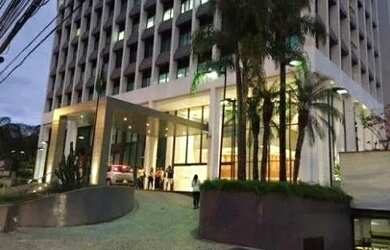 Imagem: O depósito possui 1 Vaga na garagem, 48m² de Área e está