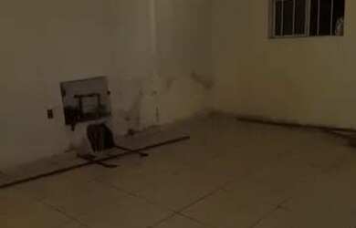 Imagem: A casa possui 2 Dormitórios, 2 Banheiros, 1 Vaga na garagem