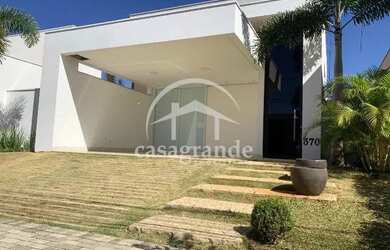 Imagem: A casa em condomínio possui 3 Dormitórios, 4 Banheiros, 2