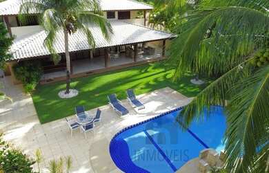 Imagem: A casa em condomínio possui 5 Dormitórios, 5 Banheiros, 5