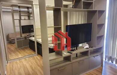 Imagem: O studio possui 1 Dormitório, 1 Banheiro, 1 Vaga na garagem