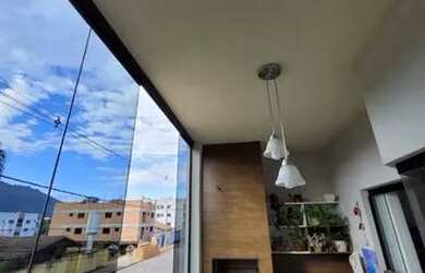 Imagem: O apartamento possui 3 Dormitórios, 2 Banheiros, 3 Vagas na