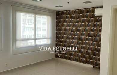 Imagem: O depósito possui 1 Vaga na garagem, 35m² de Área e está