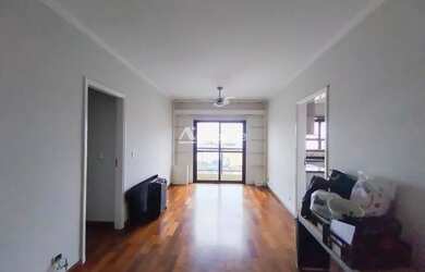 Imagem: O apartamento possui 3 Dormitórios, 2 Banheiros, 2 Vagas na