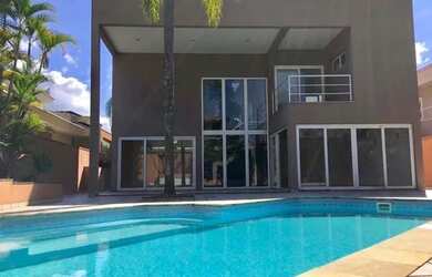 Imagem: A casa em condomínio possui 3 Dormitórios, 5 Banheiros, 5