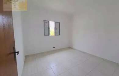 Imagem: A casa possui 2 Dormitórios, 1 Banheiro e 80m² de Área e