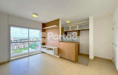 Imagem: O apartamento possui 2 Dormitórios, 2 Banheiros, 2 Vagas na