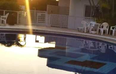 Imagem: O apartamento possui 1 Dormitório, Acomodam 4 pessoas, 1 Vaga