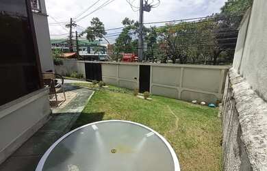 Imagem 5: Imóvel para venda tem 267 metros quadrados com 3 quartos em Camboinhas - Niterói - RJ