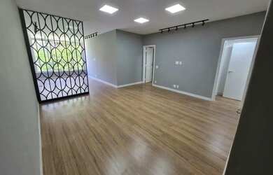 Imagem: O apartamento possui 3 Dormitórios, 4 Banheiros, 1 Vaga na