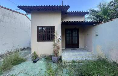 Imagem: A casa possui 2 Dormitórios, 2 Banheiros, 1 Vaga na garagem