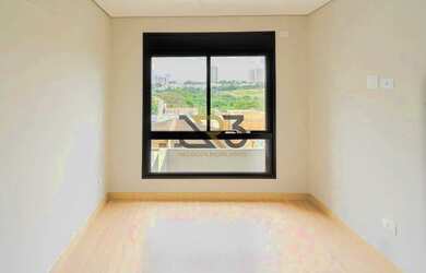 Imagem 15: Portal de Versalhes - Casa de rua